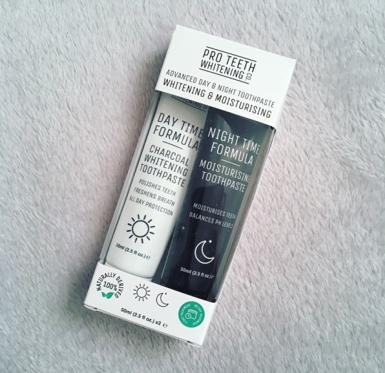 Pro Teeth Whitening Co. Set